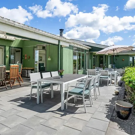 4 Bedroom Cozy In * Holbaek